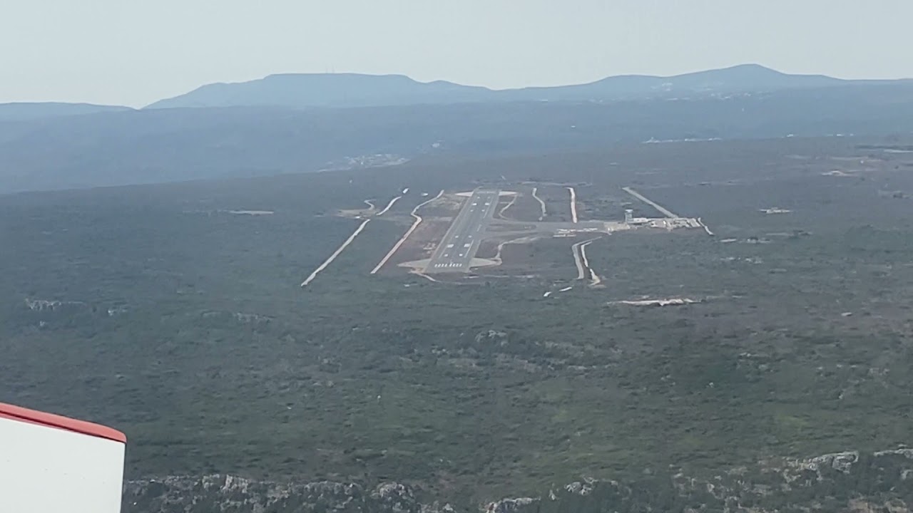 Πτήση εθισμού πάνω από τα Κύθηρα με εξαθέσιο