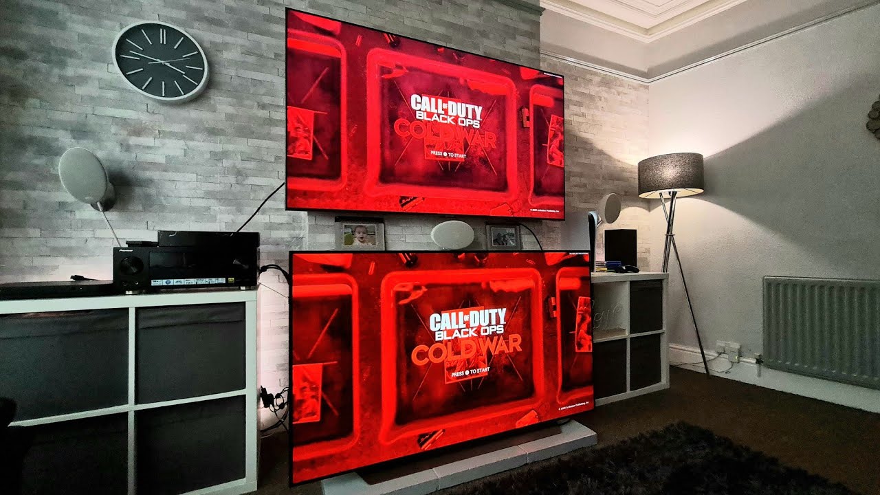Игровой тест QLED и OLED на PS5 в COD Black Ops.
