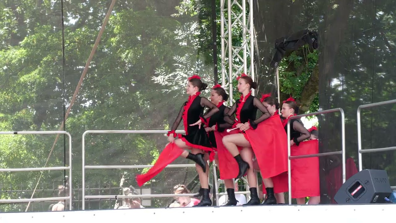 - FLAG MINI- *CHARMS Bytom* / Majorettes -/ MAŻORETKOWY ZAWRÓT GŁOWY 2024
