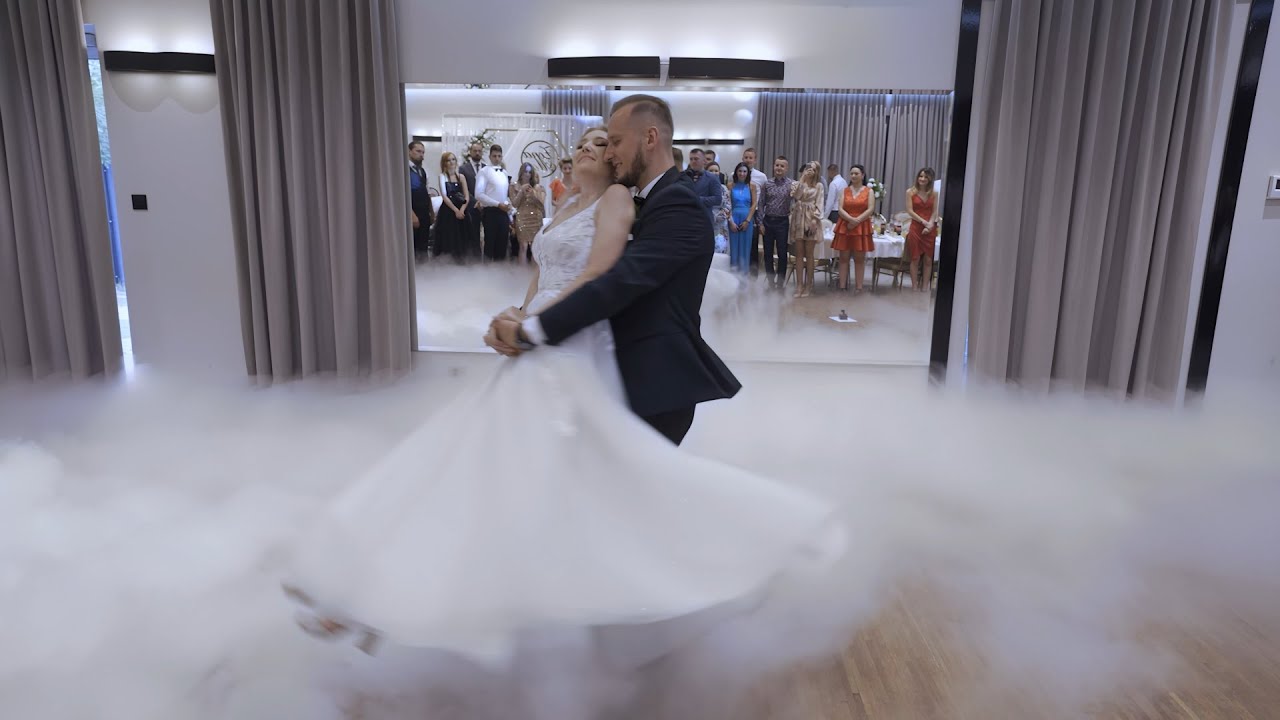 ANGELIKA I JAREK / PIERWSZY TANIEC / APART ZAMOŚĆ