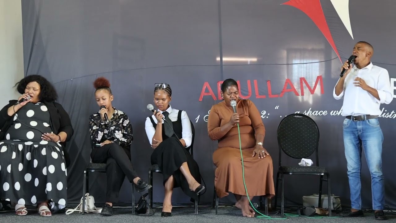 Adullam Assemblies worship team sing 'Al Woed Die Storm'