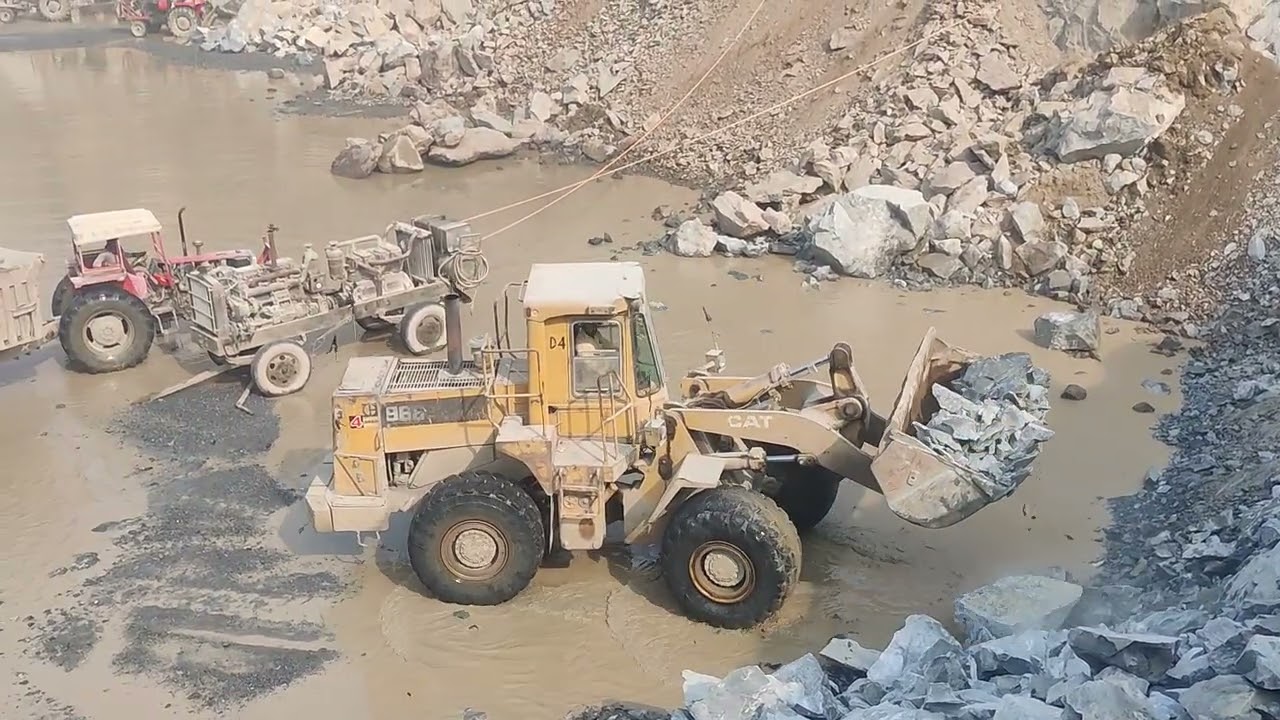 Extreme Heavy Machinery Working in Mountains #mountainlife 