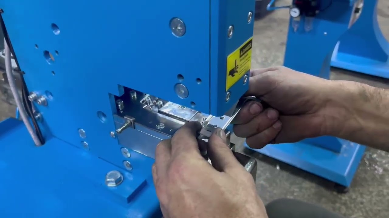 Alçıpan askı maşası perçin çakma otomatı kanmak makina 