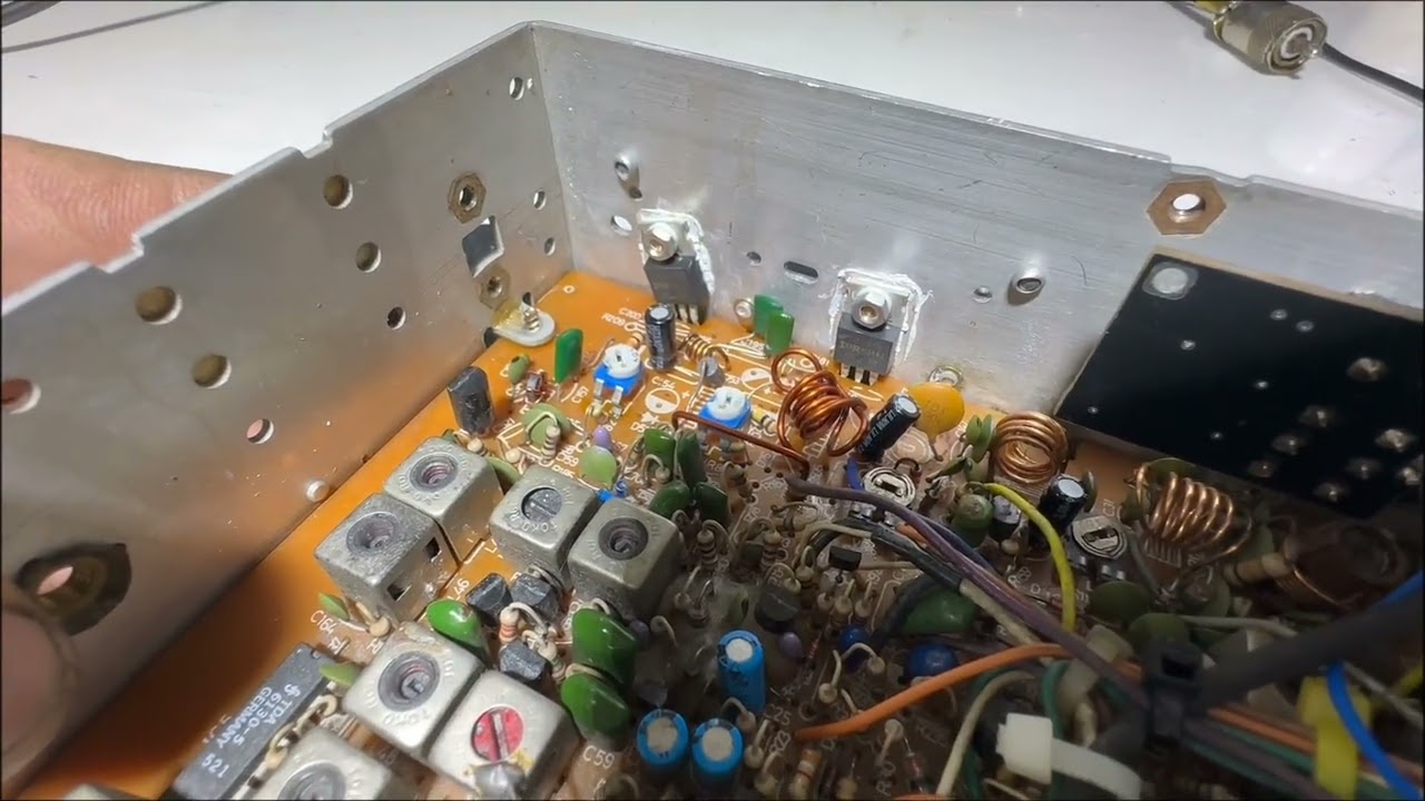 Revisão geral Cobra 148GTL atualização para mosfets rádio do Carlos Tadeu Caratti 