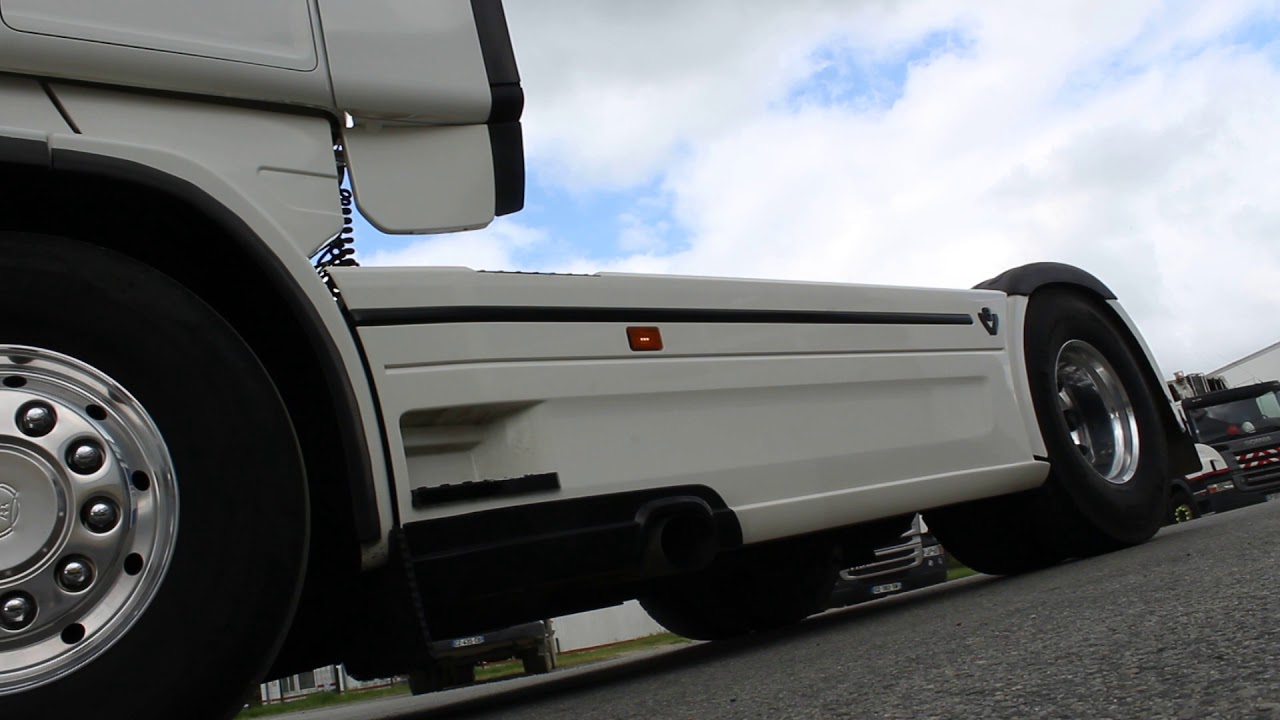 SCANIA R560 V8 OPEN PIPE