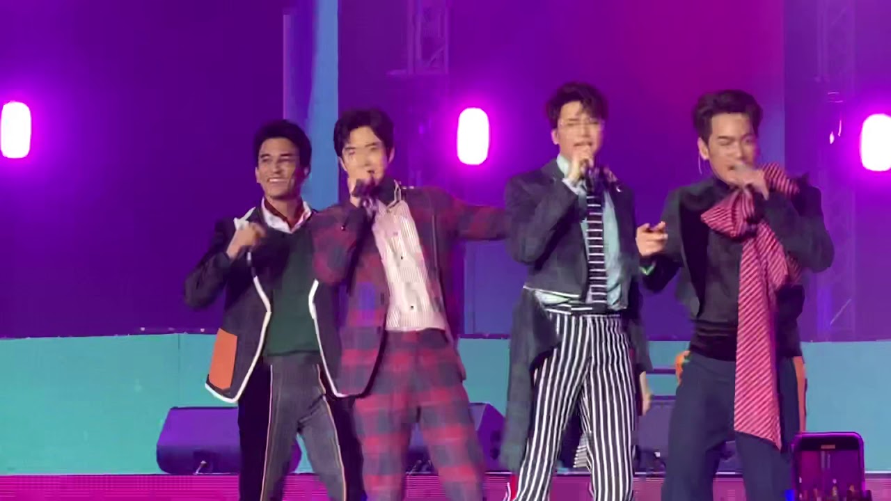 ผ้าเช็ดหน้า - อ๊อฟ / กัน/ ธนนท์ / ฟิล์ม