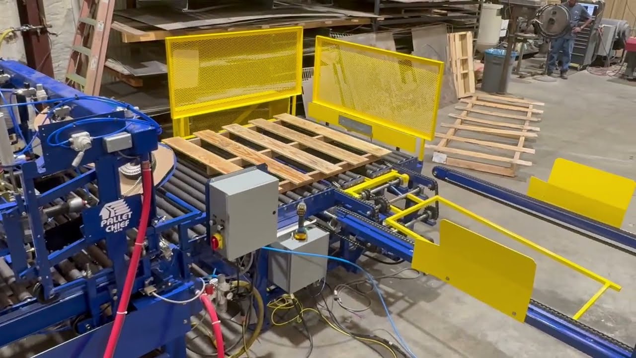 Skid/Sod Machine With Nester Deluxe Stacker