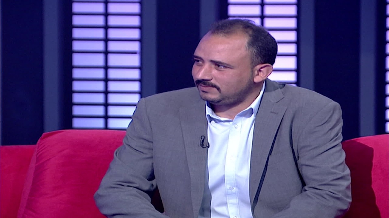 بعد ما سرقوا مواشيه وواجه الفقر 