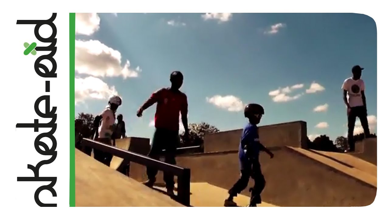 Er&ouml;ffnungsfeier im ersten Skatepark Kenias mit skate-aid