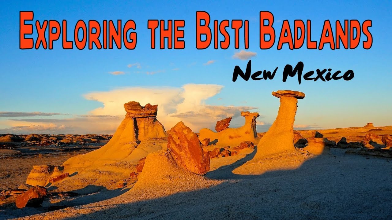 Exploring the Bisti Badlands in New Mexico