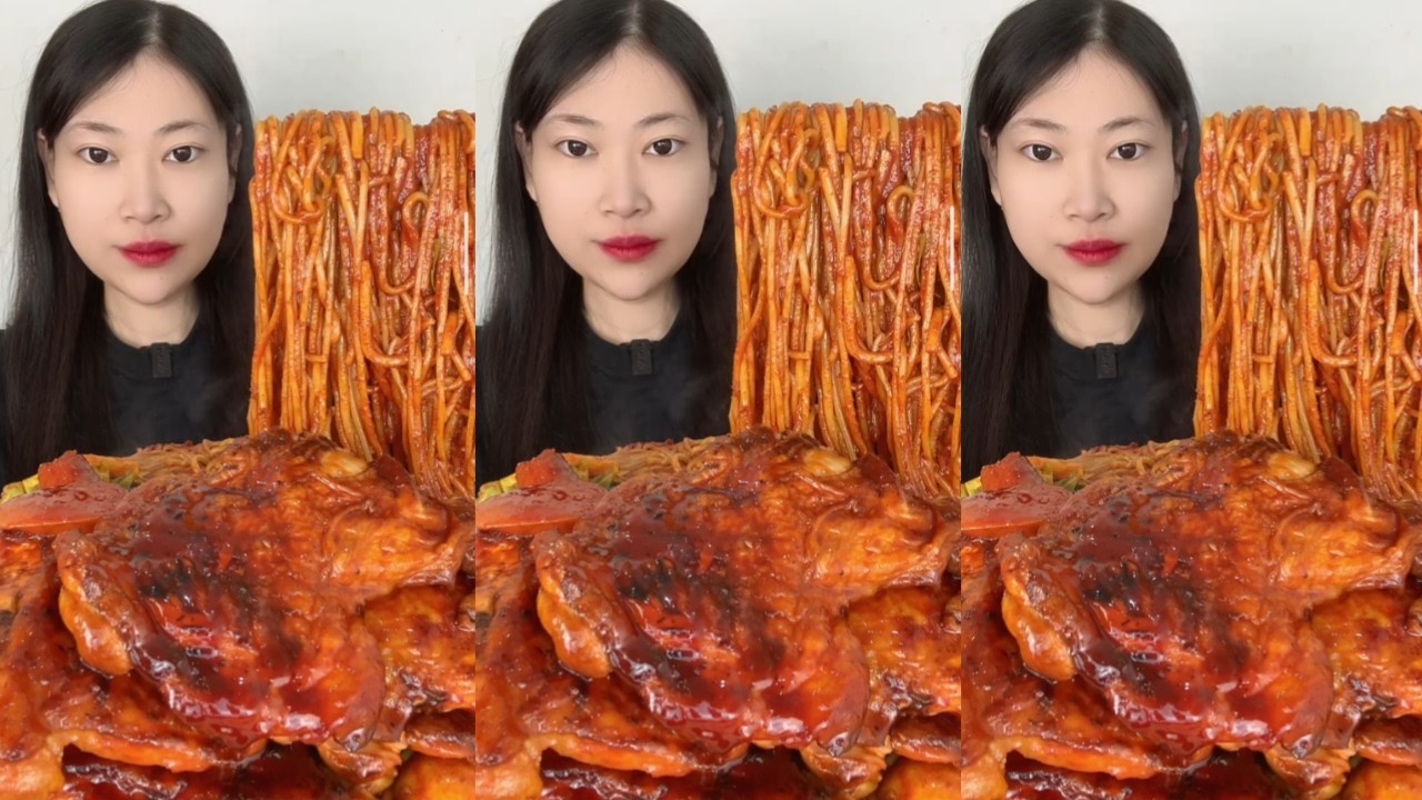 The Spiciest Meal in China? Xinjiang Rice Noodle Challenge! 🔥