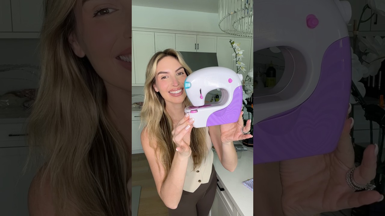 I tried a mini sewing machine!! I can&rsquo;t believe I made this&hellip; 😱