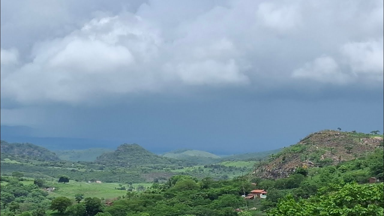 A grande tempestade ⛈️😱 durante a noite foi de assusta os moradores da área 