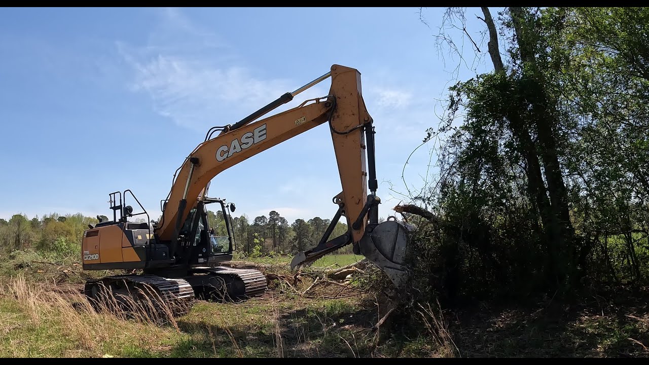 Awesome Operator! Fence Row Clean Up and Tree Removal with a Case CX210D Excavator