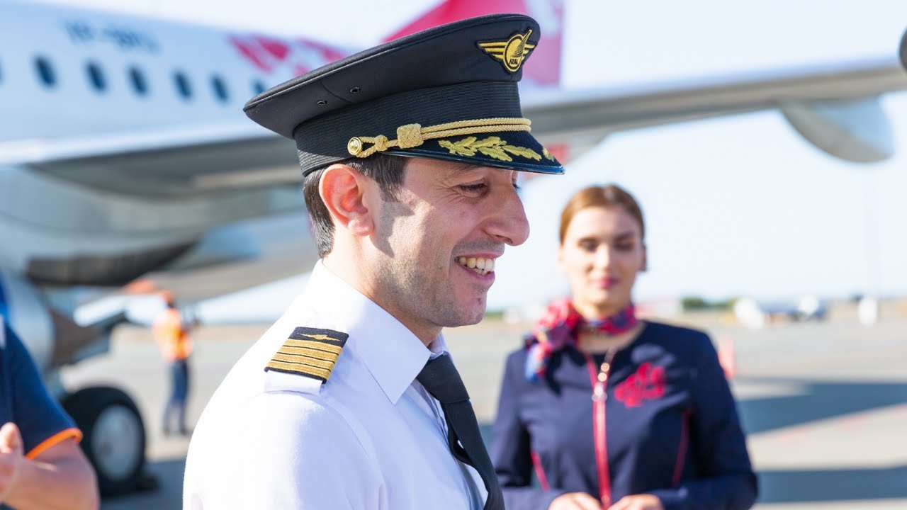 Buta Airways pilotu Tural Lalayev Embraer-190 təyyarəsinin kapitanı oldu
