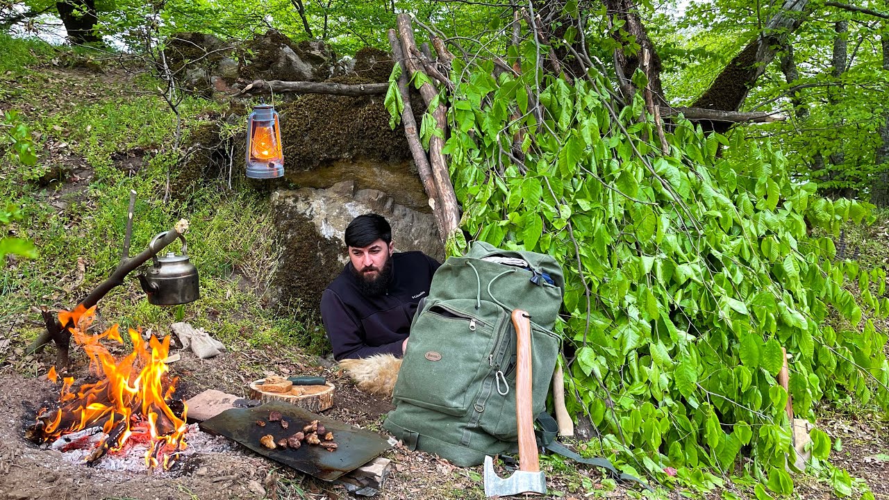 Solo Bushcraft Camping Under the Rock! Cooking Lamb on a Stone | Relaxing Overnight in a Shelter