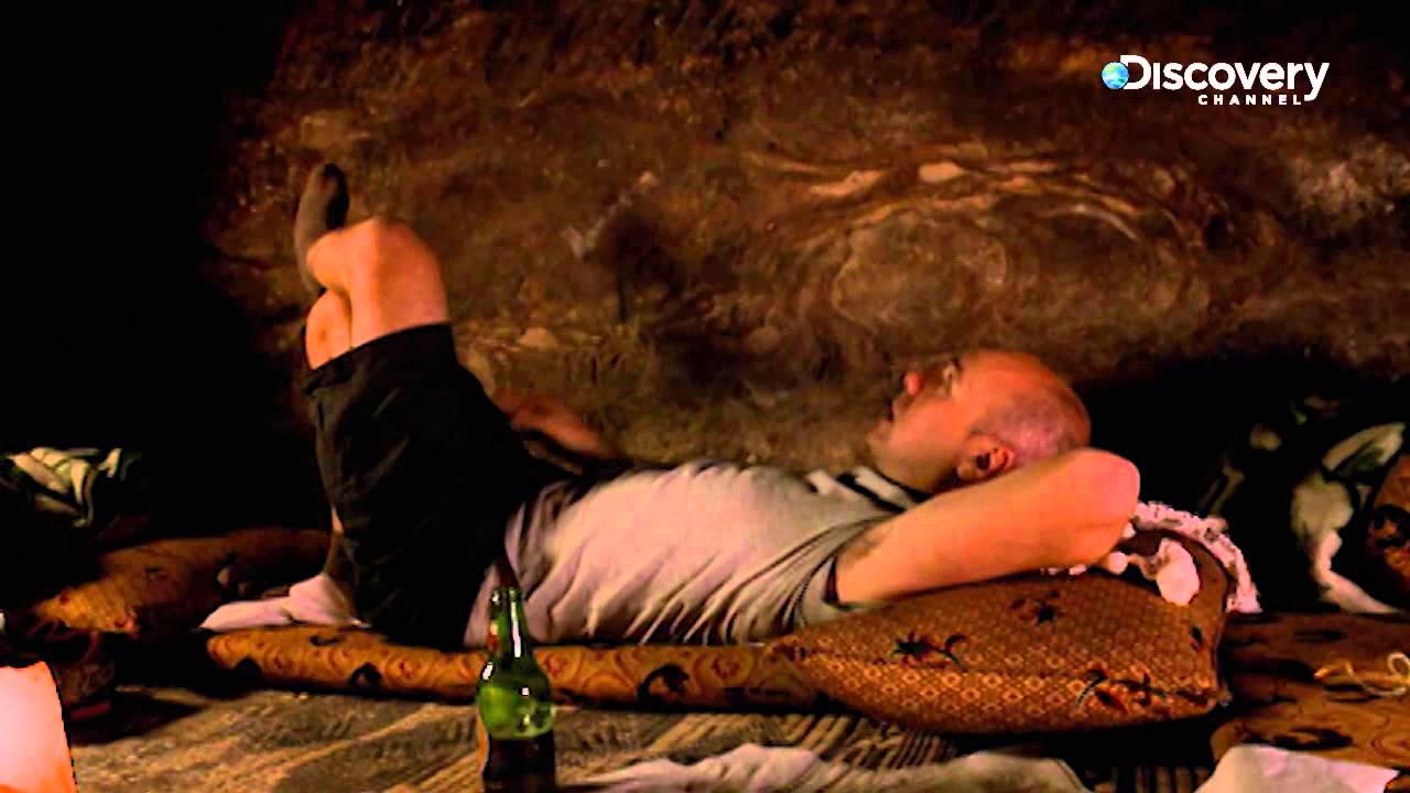 The Night In A Cave | An Idiot Abroad S1E3