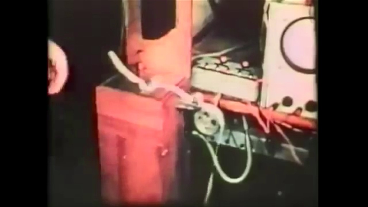 Undo_Computer Friends
