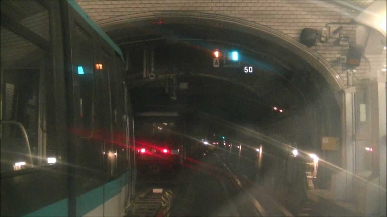 Ligne 1 du métro de Paris : Charles de Gaulle-Etoile - La Défense (Quatrième partie) [HD]