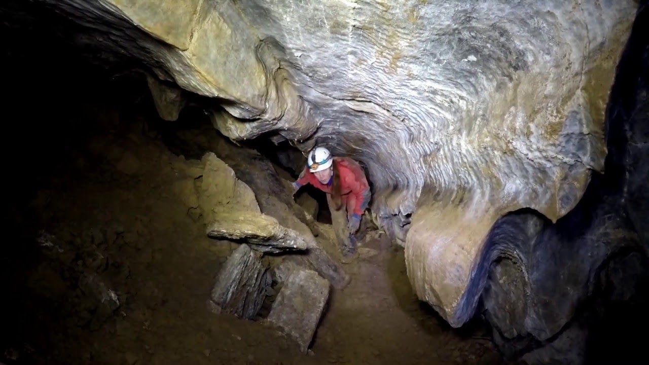 Höhlenbefahrung der Bogertshöhle im Hunsrück
