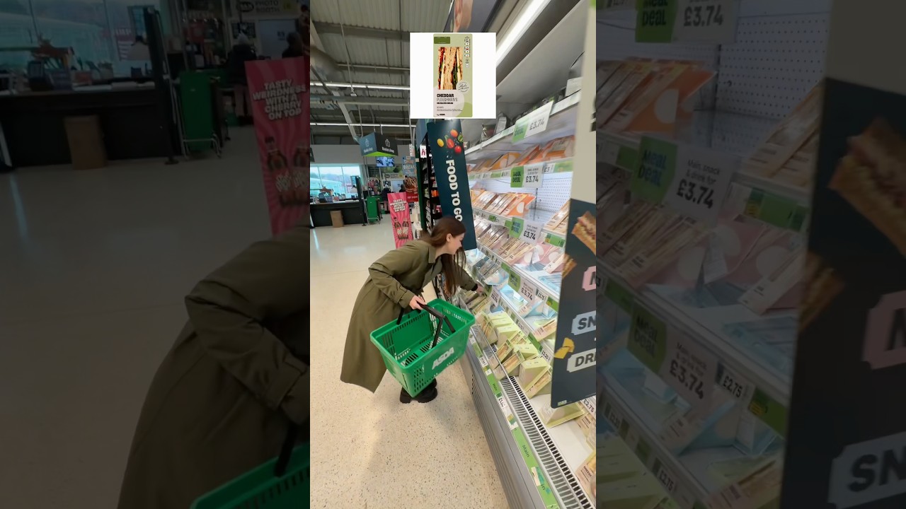 Who Had The Better RANDOM Meal Deal😳🥪?! #challenge #foodie #random #mealdeal #kayleighmae #shorts