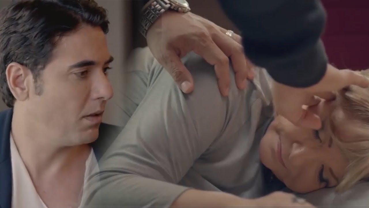 لحظة انهيار الاكسلانس لما عرف  خبر وفاة والدته  وقرر يواجه الوزير رياض
