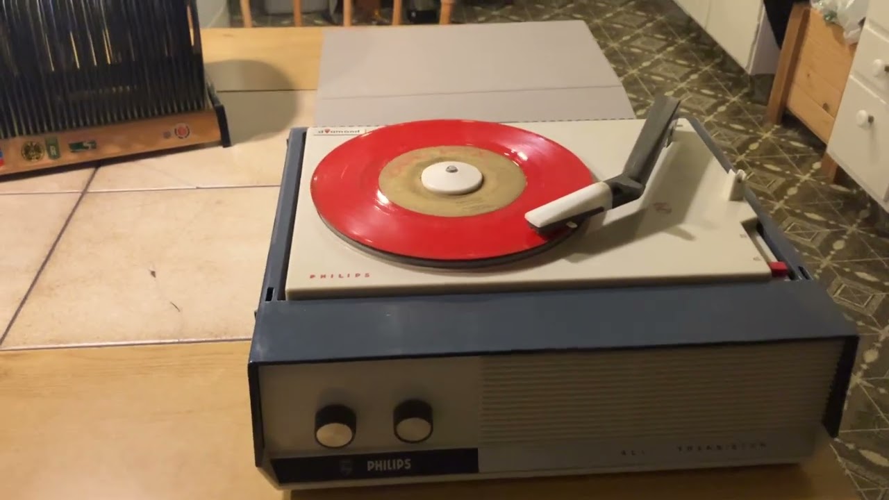 The Marcels - Heartaches - 1961