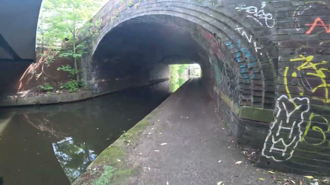 Taking my Pure Air 4 Pro Electric Scooter on the Manchester Canals