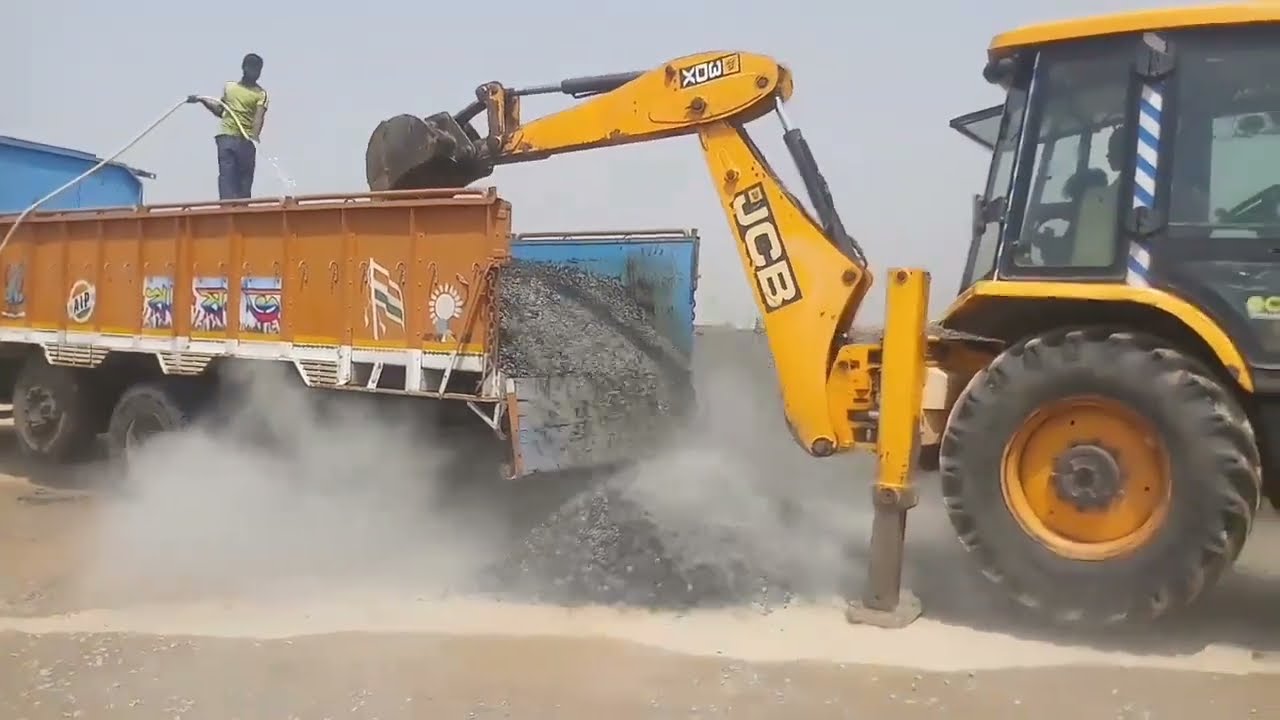 jcb 3dx backhoes 12 wheel truck unloading//jcb video.