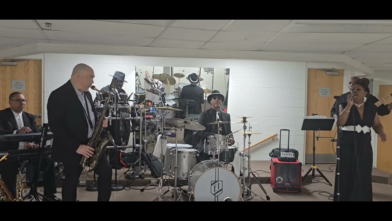 The Earl Ivey Ensemble (Love no limit/ what you won't do for love)