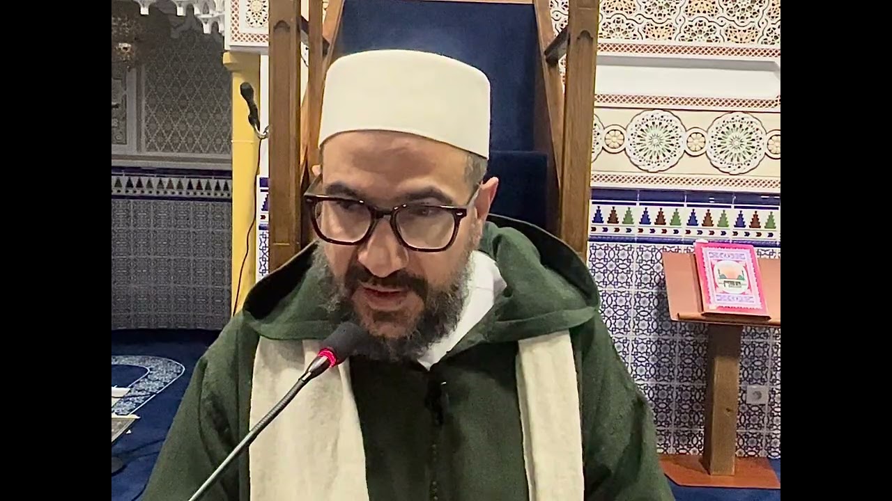 قراءة جماعية لسورة النجم برواية ورش عن نافع بتوسط البدل 
