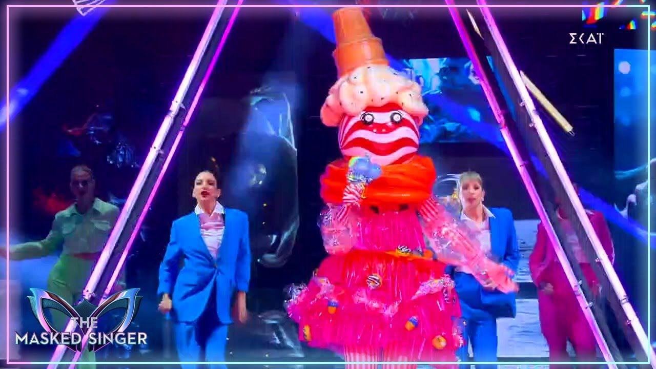 Το Παγωτό τραγουδώντας τα 