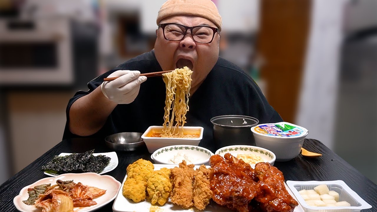 요즘 유행하는 KFC에 치즈소스 찍어먹기! 맥앤치즈 너무 맛있자나?│KFC chicken  Mukbang Eatingshow