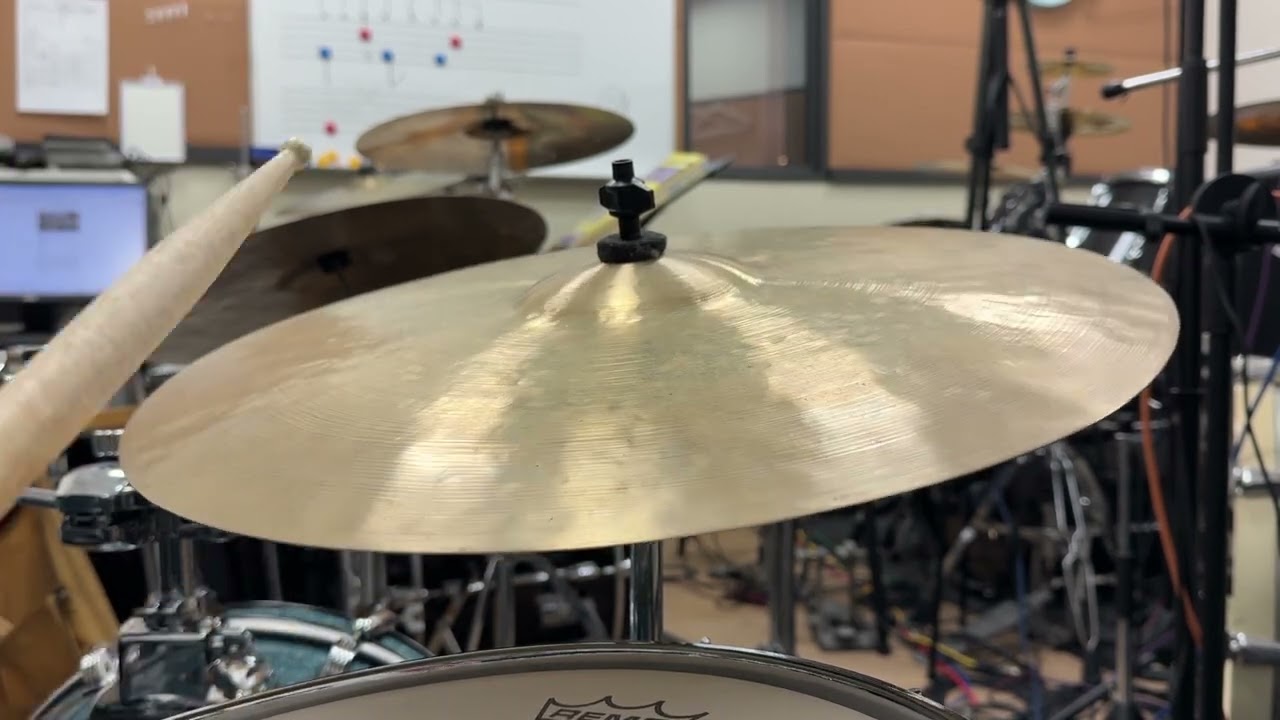 ARTCYMBAL 18インチ  1646g　その5