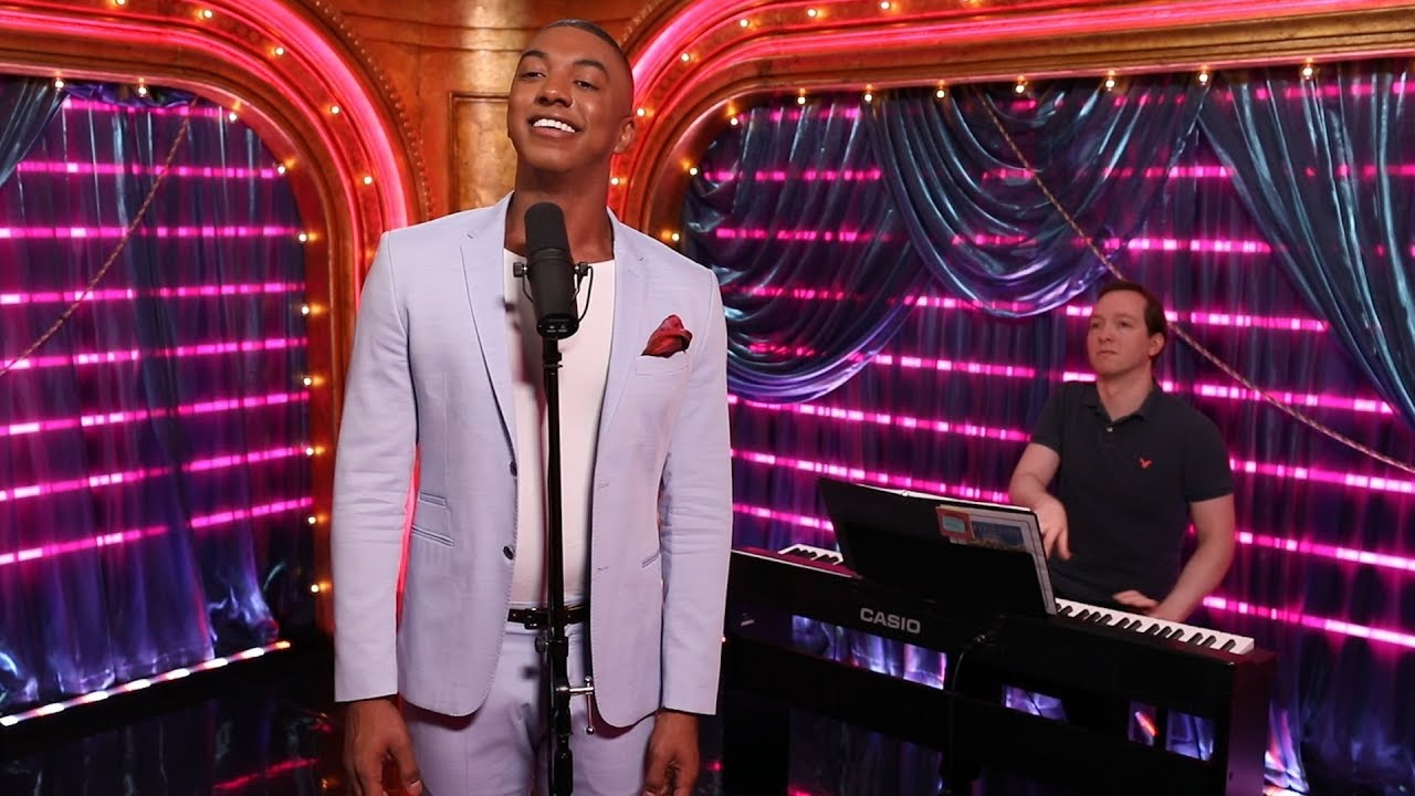 CLUB BROADWAY.COM - MY FAIR LADY's Christian Dante White Performs 