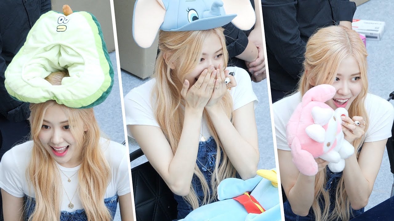 로제 인형 선물 리액션 ROSE reaction, doll gift highlight : 블랙핑크 팬사인회 BLACKPINK fansign : 영등포 타임스퀘어 190630