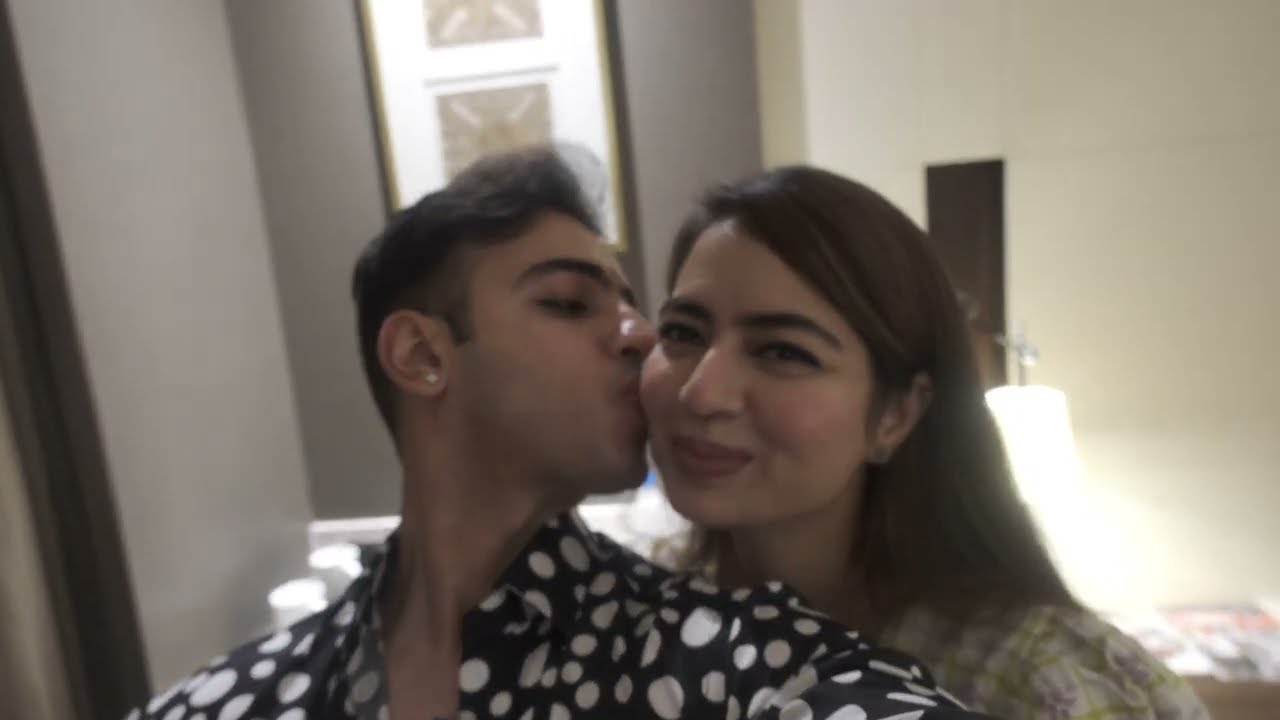 AGRA TRAVEL 2022 │SALT CAFE │TAJ HOTEL ROOM TOUR