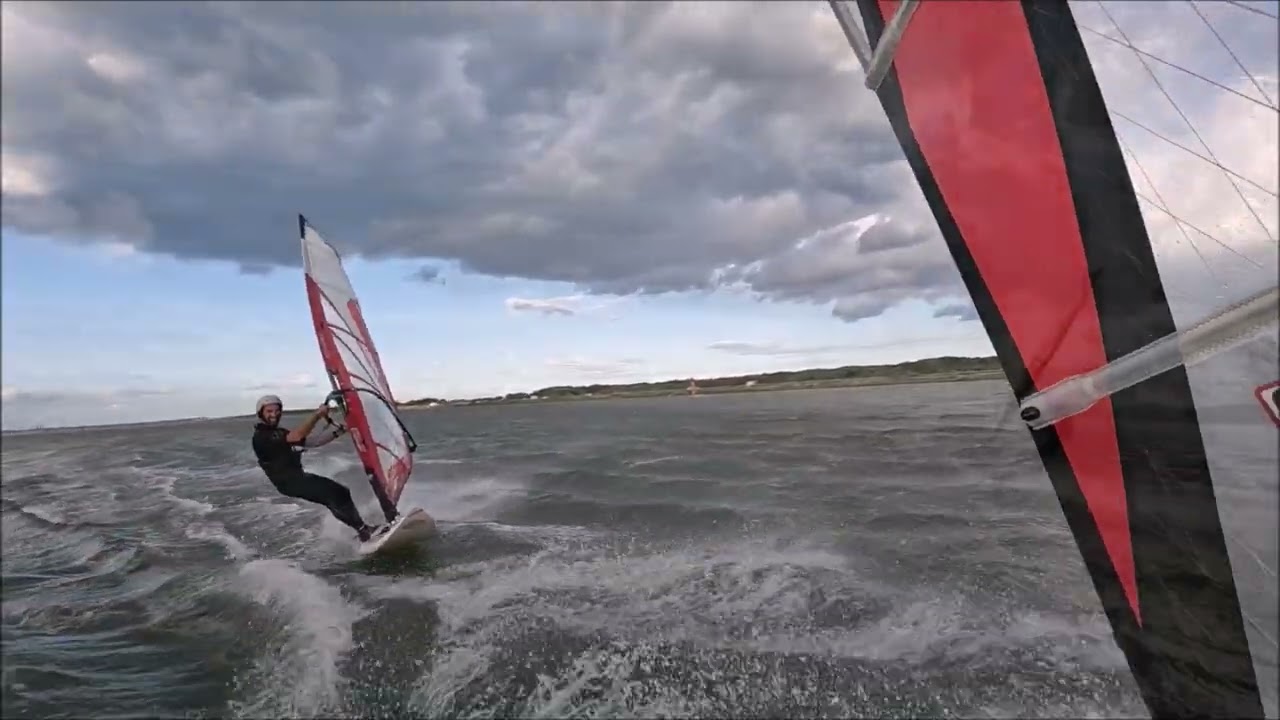 WINDSURF PARADISE FOR SPEED AND FREERIDE AT LEUCATE  FRANCE