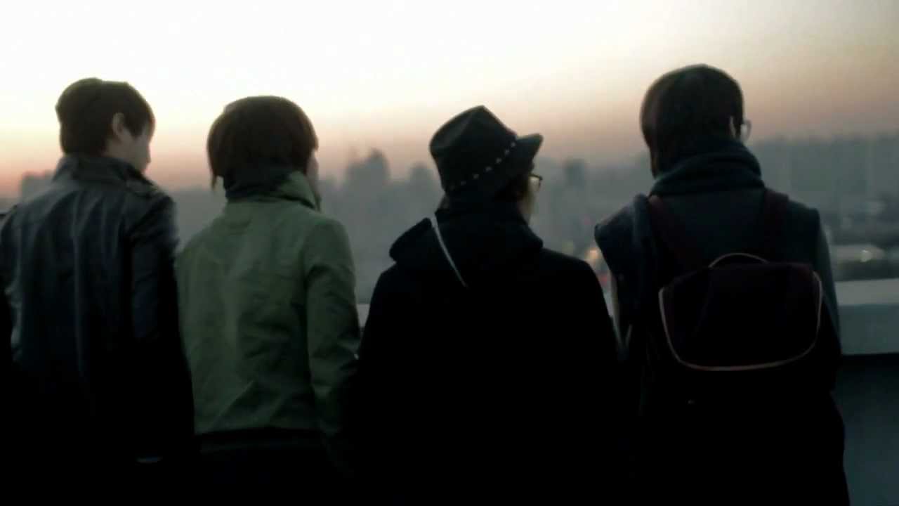 NELL_Musicgraphy_Slip away_Episode 1