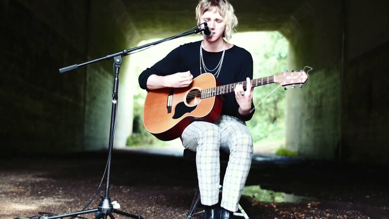 Darlia - Stars Are Aligned (Acoustic)
