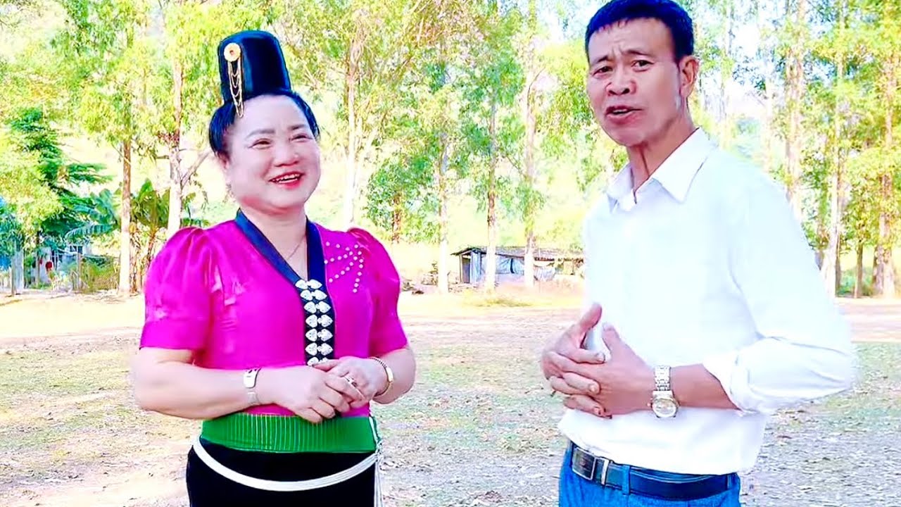 Lò Liên khi được nghe Lò phún in hát nhắc đến mẹ Lò Liên thật là cảm động đau tim 