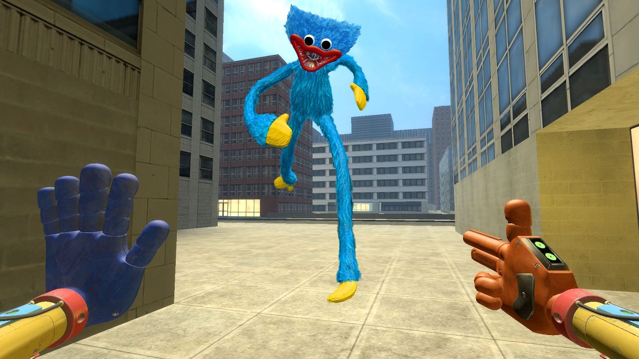 GIANT HUGGY WUGGY FROM POPPY PLAYTIME CHASES ME IN THE CITY! 😱 | GARRY’S MOD