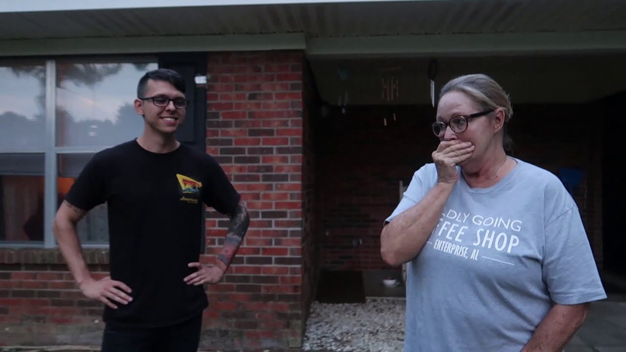 JAKE BOUGHT HIS MOM A NEW CAR!!!