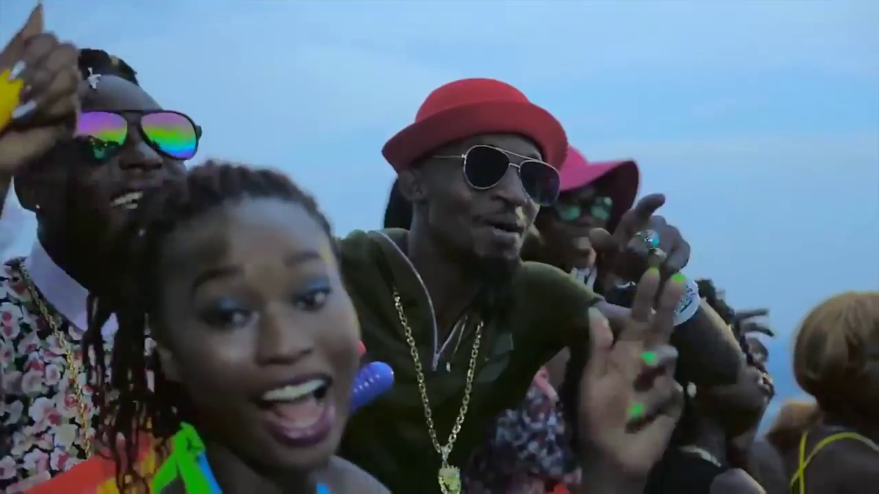Gudi Gude - Radio & Weasel ft Kalifah AgaNaga ( Official Video )