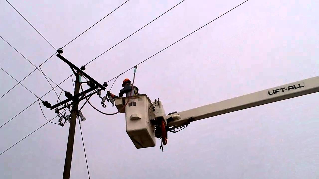 trabajos en alta tensión linea viva ingenio la cabana