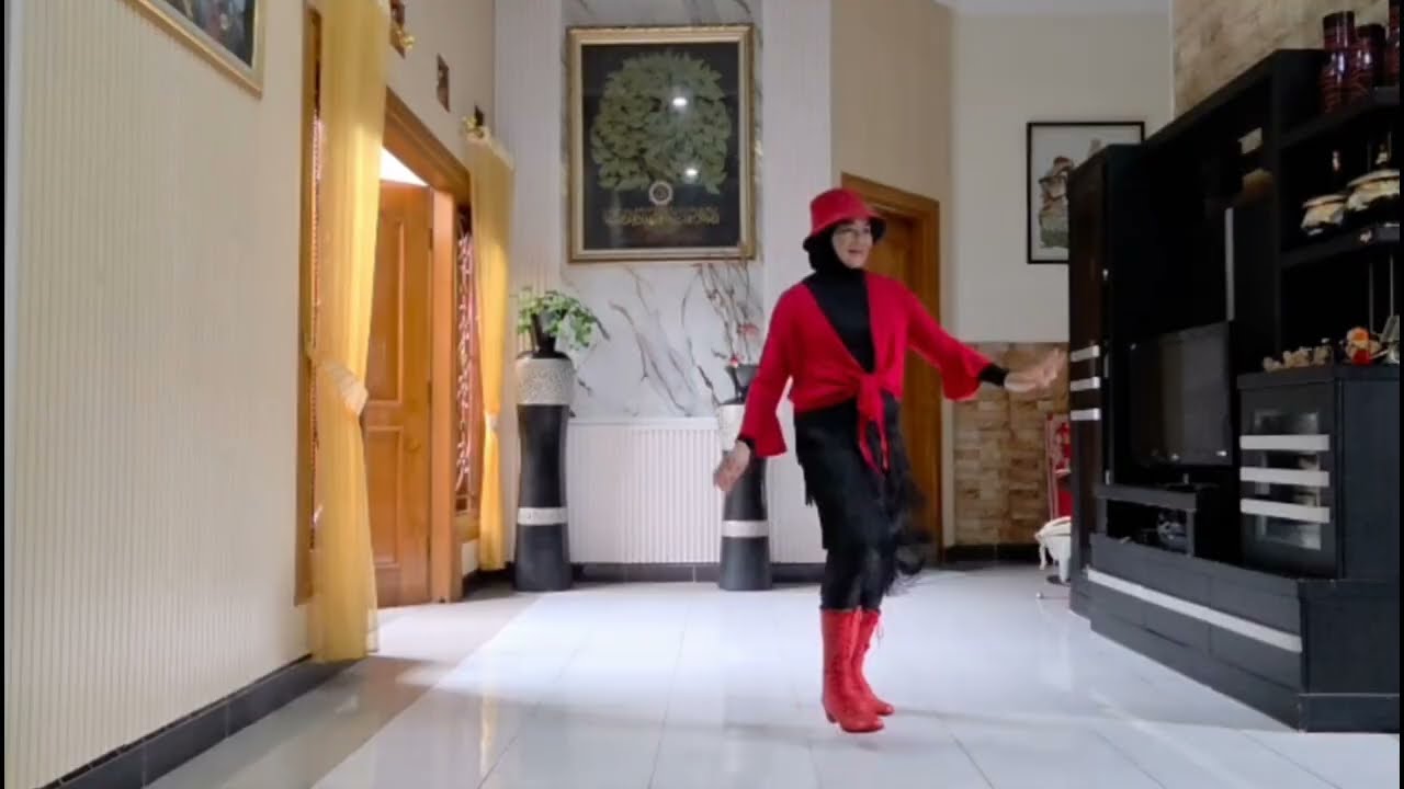 Done For Line Dance | Choreo by José Muguel Belloque Vane (NL) & Alison Johnstone (AUS)