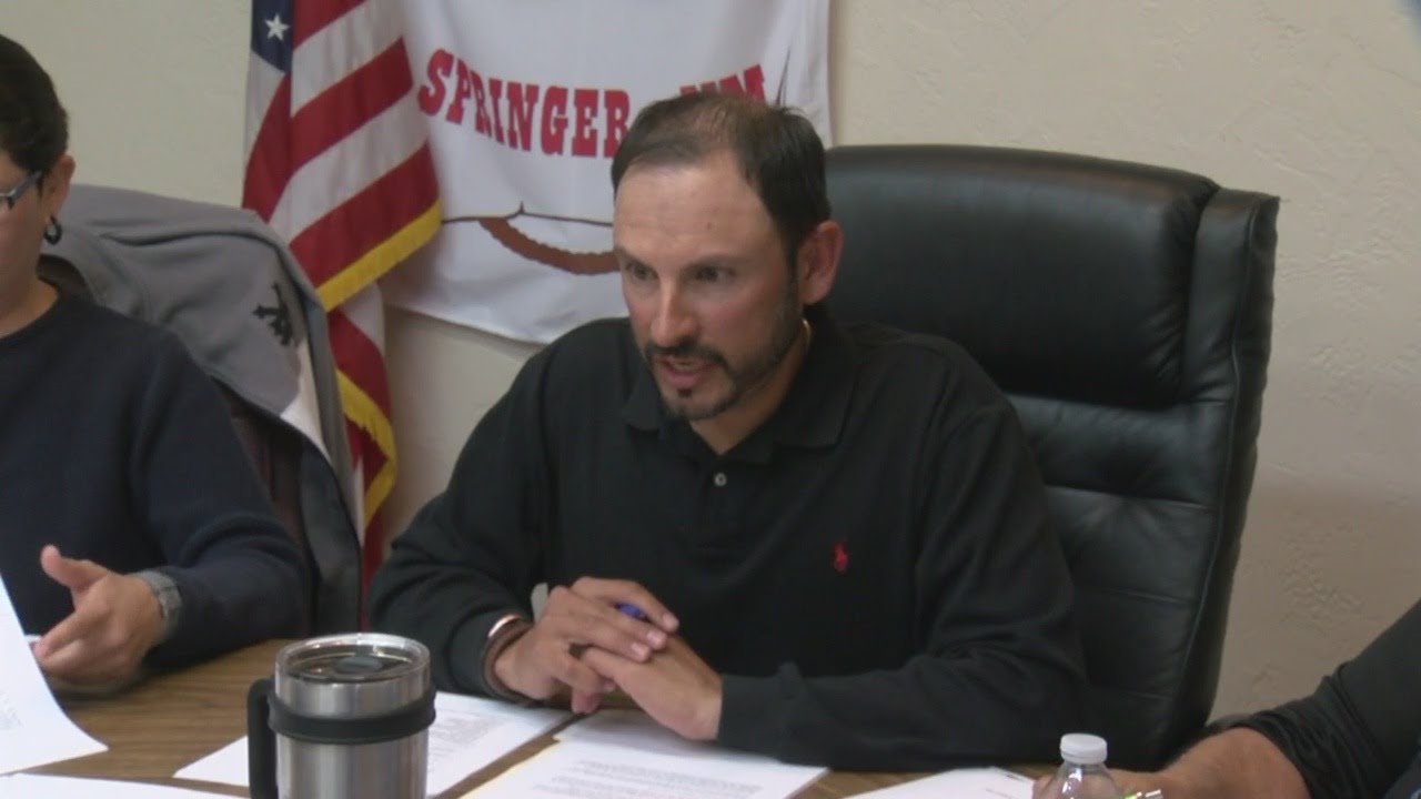 Town tries to revive fire department after last firefighter quits