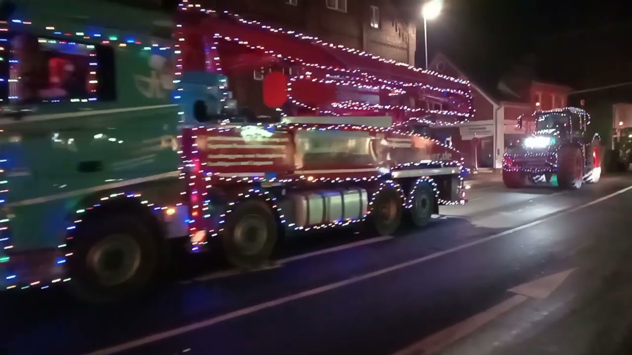 Lichterfahrt.   Ein Funken Hoffnung - ohne Bauern geht es nicht