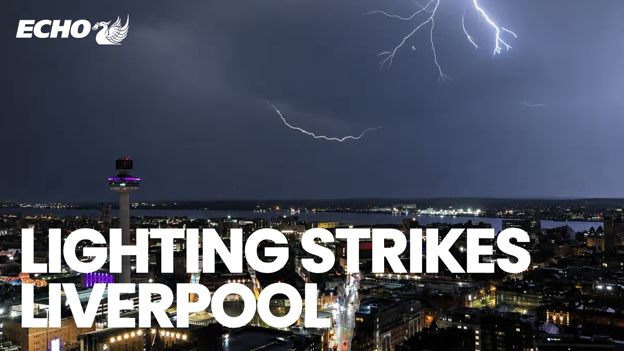 🌩️ Incredible footage of thunder and lightning over Liverpool last night ⚡️