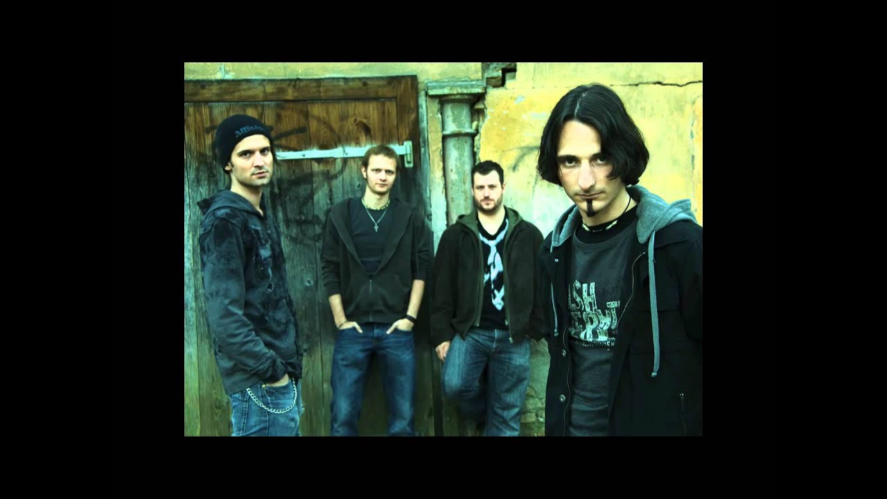 Excentric - Under The Bridge